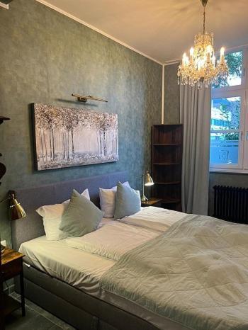 Ferienwohnung Alte Schule 22 Am Saseler Markt 2 Schlafzimmer & Baeder Hochwertig Hamburg Kültér fotó